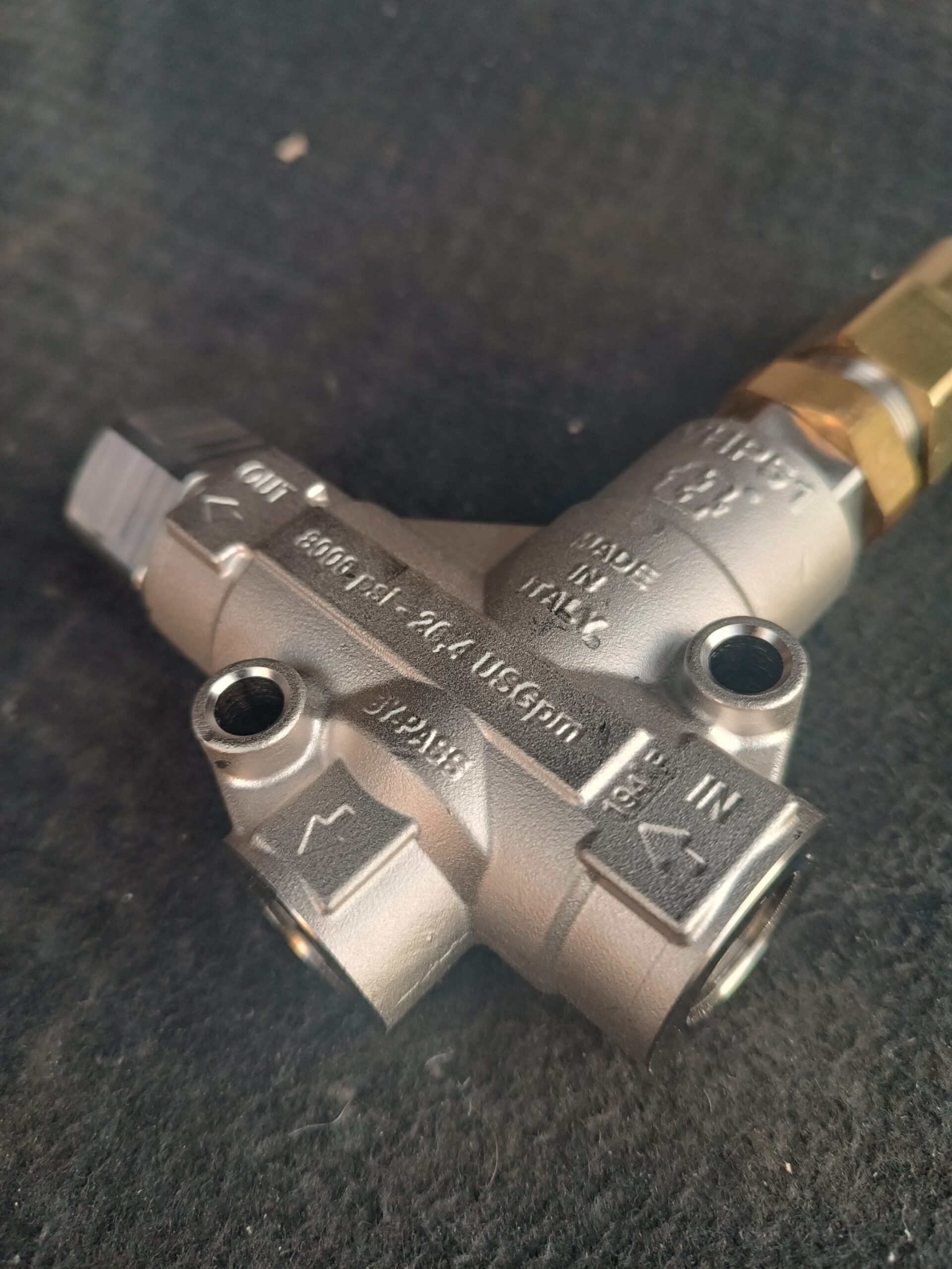 Регулировочный клапан VHP51 вход 1/2"г, выход 1/2"г; By-pass 1/2"г 100 л/мин 550 бар — изображение 3